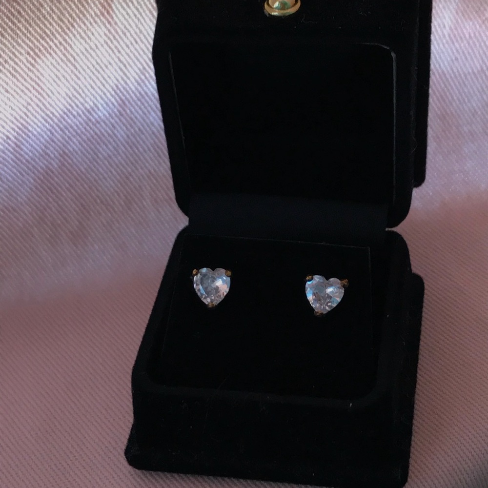 Clear heart earrings/Brand new/unworn